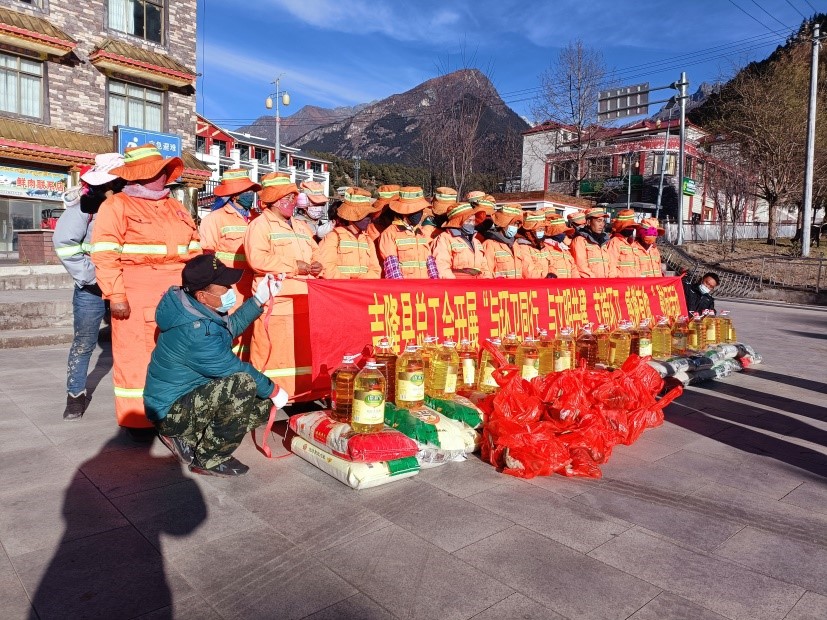 总工会的关心关爱  温暖每一名环卫工人